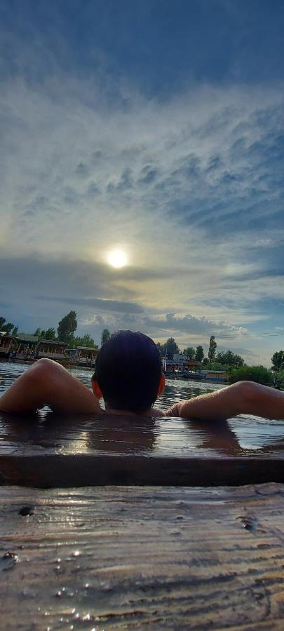 Green View Group Of Houseboats Srīnagar Pokoj fotografie